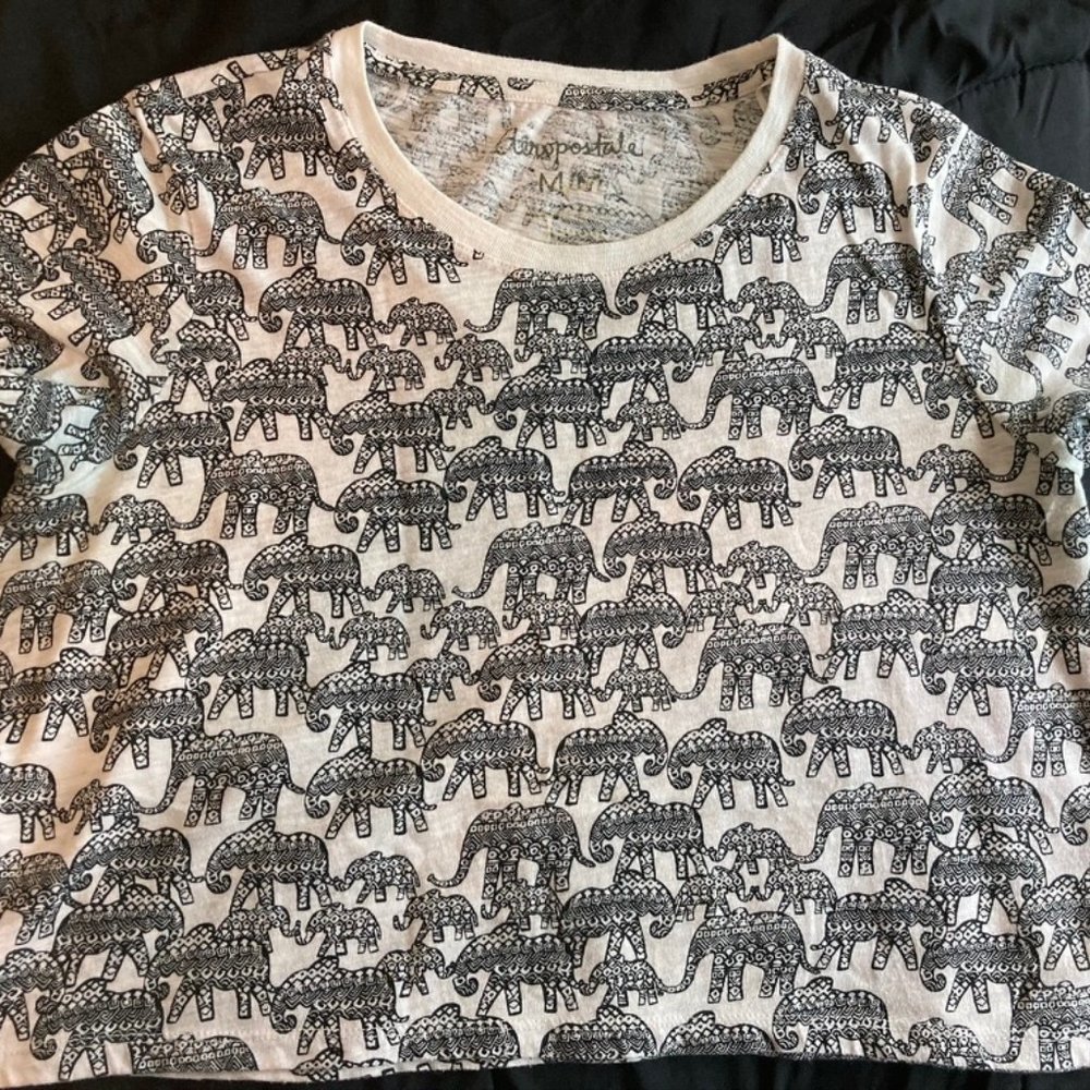 Aeropostale Elephant Print Crop Top Tee - Size M
